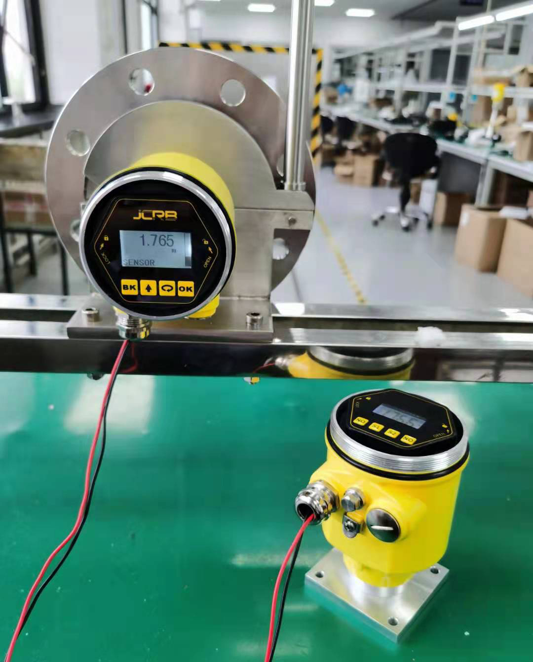 產(chǎn)品升級 | 雷達液位計分體表頭，罐旁顯示儀表 